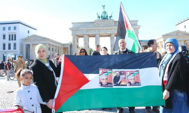 فلسطينيون ضد الفصل العنصري في اعتصام تضامني مع السجناء الفلسطينيين