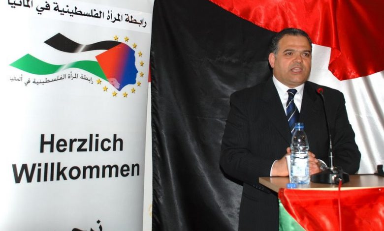 الأستاذ خالد الترعاني رئيس مؤسسة إنفورم للعلاقات الإعلامية والسياسية يدعو لحل السلطة الفلسطينية