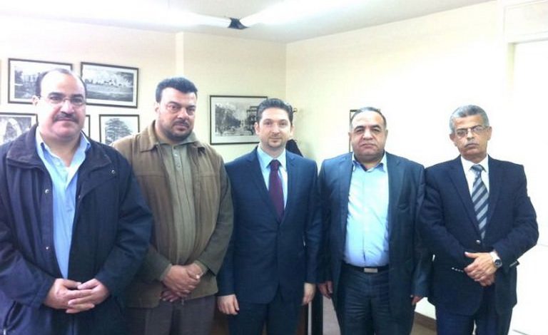 وفد من الجبهة الشعبية -القيادة العامة يقوم بزيارة معالي وزير الرياضة فيصل كرامى