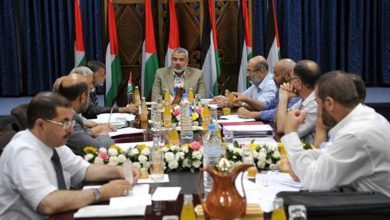 الحكومة في غزة ترفض زج الفلسطينيين بالأحداث المصرية