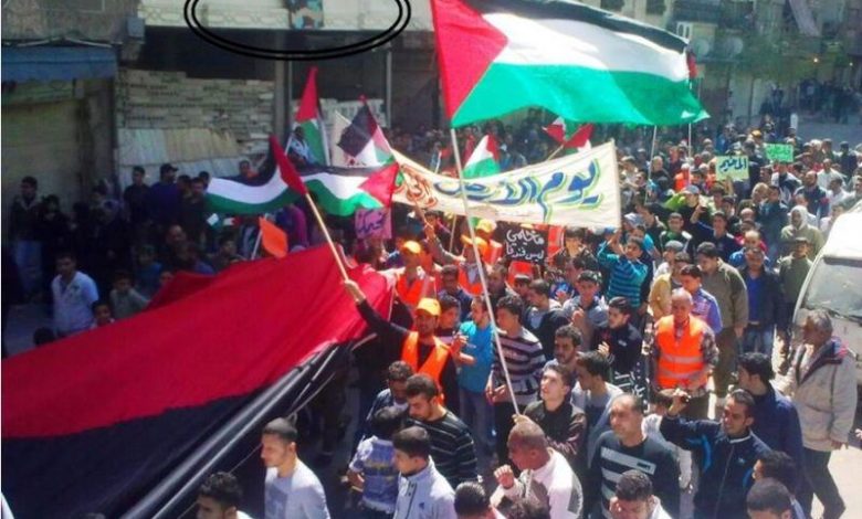 مسيرة جماهيرية كبرى في مخيم اليرموك