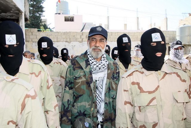 قائد كتائب شهداء الأقصى في لبنان || الشعب الفلسطيني لن يحضن بندقية لا تكون وجهتها فلسطين