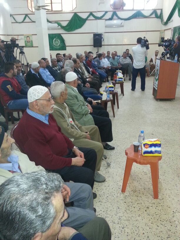 لقاء فلسطيني في بيروت يؤكد التمسك بالأمن والاستقرار ويرفض الفتنة المذهبية