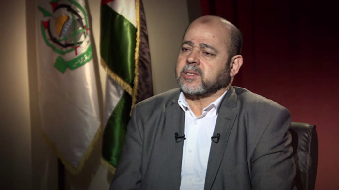 أبو مرزوق يستنكر إعادة بث عدد من وسائل الإعلام المصرية أخبار دعم حماس لمرسي عسكريا