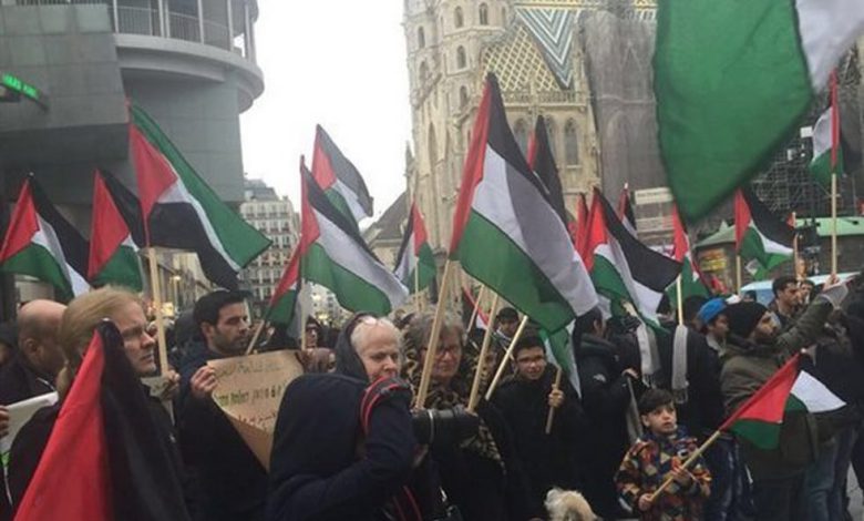 الجالية الفلسطينية في النمسا تستنكر دعوة السفير الإسرائيلي بيوم النكبة