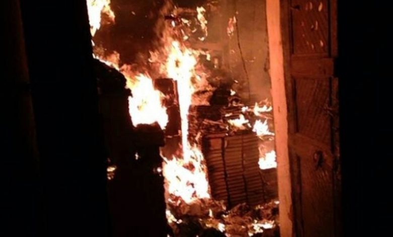 احراق مكتبة السائح التابعة للاب سروج في طرابلس وريفي || انه عمل اجرامي