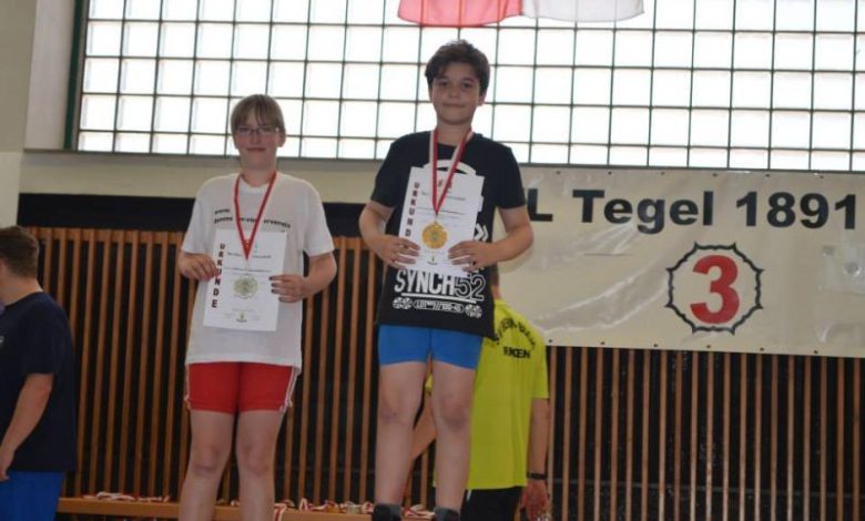 المانيا || للمرة الثانية ... طفل فلسطيني من أبناء الجالية الفلسطينية يفوز ببطولة برلين للمصارعة