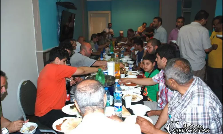إفطارا جماعيا لأسرة نادي الكوثر الرياضي وأبناء الجالية العربية