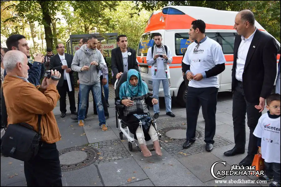 خمسة جرحى فلسطينيين الى برلين مع مرافقيهم بالتنسيق مع مستشفى فيفانتس نيوكلن