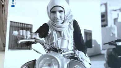 بالفيديو .. وجع النازحات السوريات وأحلامهن في معرض صور