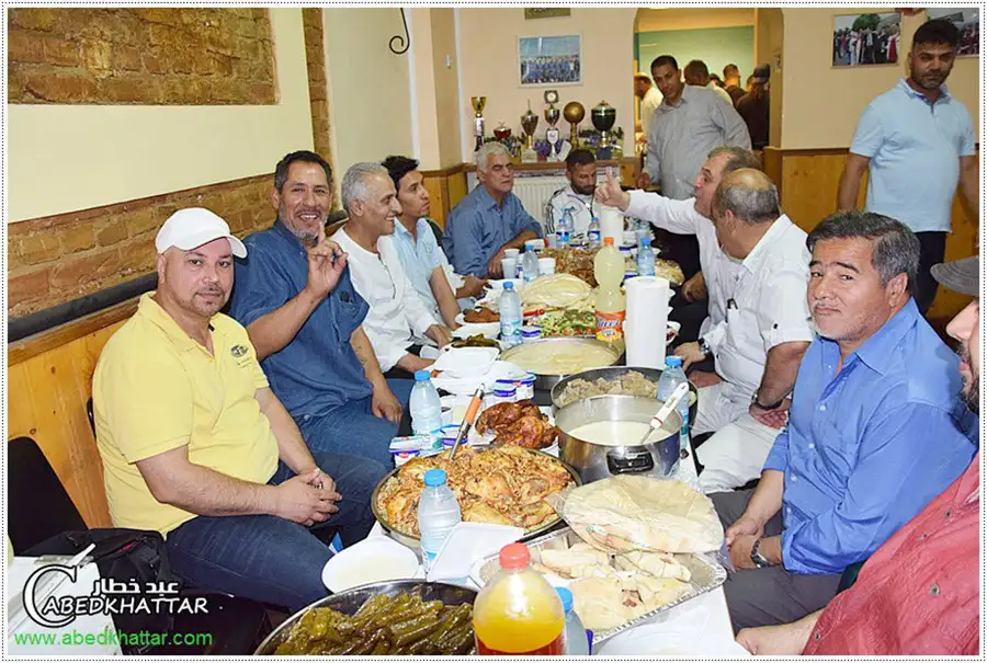 نادي الكوثر الرياضي ينظم مأدبة إفطار جماعية لأسرة النادي وأبناء الجالية العربية