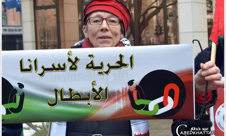 وقفة تضامنية في العاصمة الالماية [ برلين ] تَضامنًا مع عمر زايد النايف امام سفارة بلغاريا