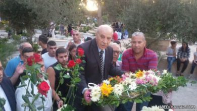 الديمقراطية تشارك في فعاليات عيد الفطر وتضع اكاليل زهور على اضرحة الشهداء
