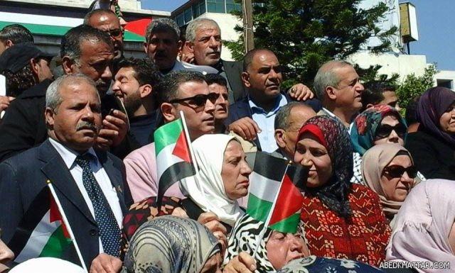 جبهة النضال تشارك المرأة احتفالاتها بالثامن من اذار