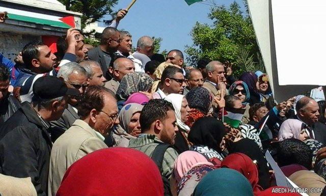 جبهة النضال تشارك المرأة احتفالاتها بالثامن من اذار