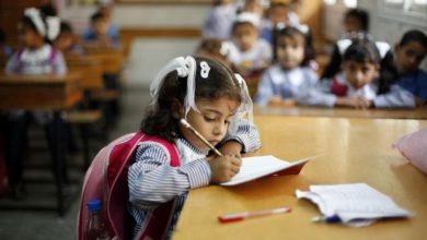 لماذا غضب الفلسطينيون من تعديلات الأونروا لمناهج التعليم؟