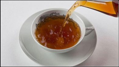 أيهما أفضل لصحتك: تحضير الشاي في الغلاية أم الميكروويف