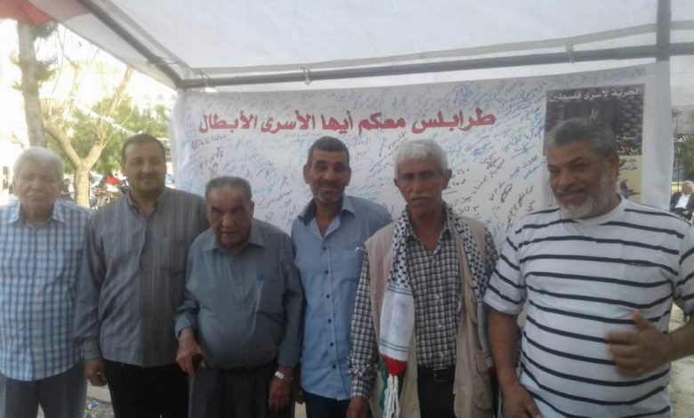 زيارة وفد من اللجنة الشعبية الى خيمة الاعتصام في ساحة التل