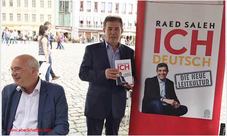 رائد صالح يقدم كتابه الجديد قواعد البيت في مدينة دريسدن الألمانية