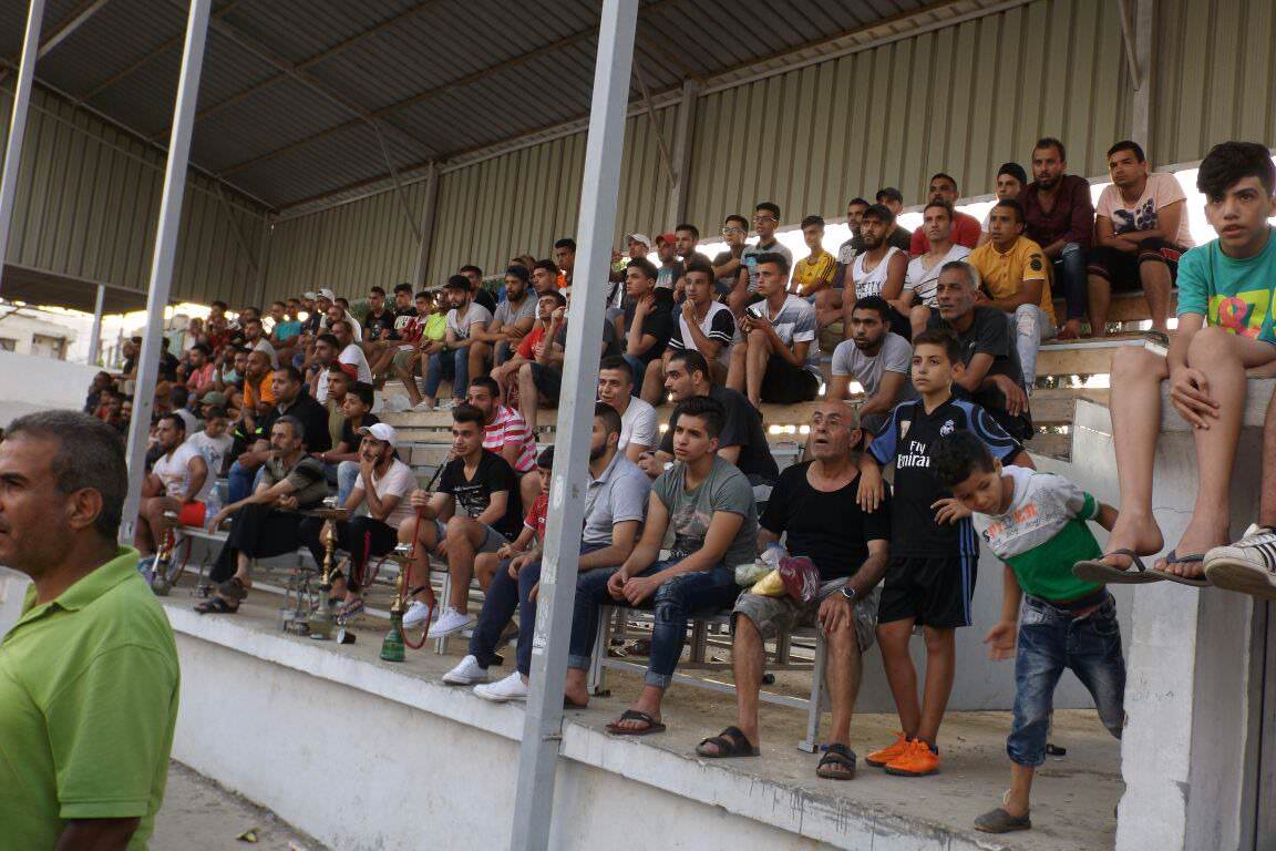 فاز نادي الاشبال على نادي الاجيال بنتيجة 2 _ 1 على ارض ملعب فلسطين مخيم البداوي