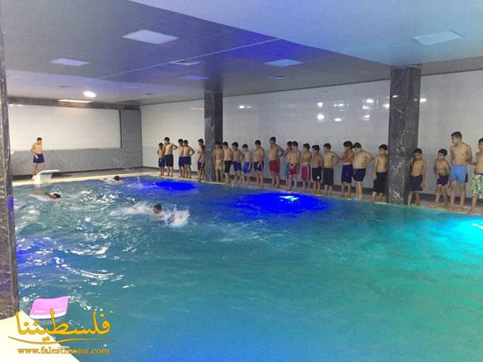 المكتب الطلابي الحركي في الشمال يختتم دورة السباحة في مجمع - Five Stars
