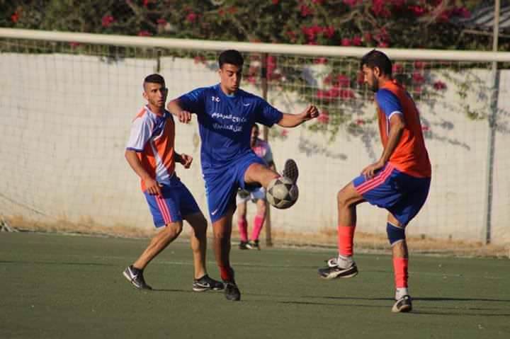 فوز نادي شهداء جنين على نادي الصمود بنتيجة 4 _ 3 على ارض ملعب فلسطين في مخيم البداوي