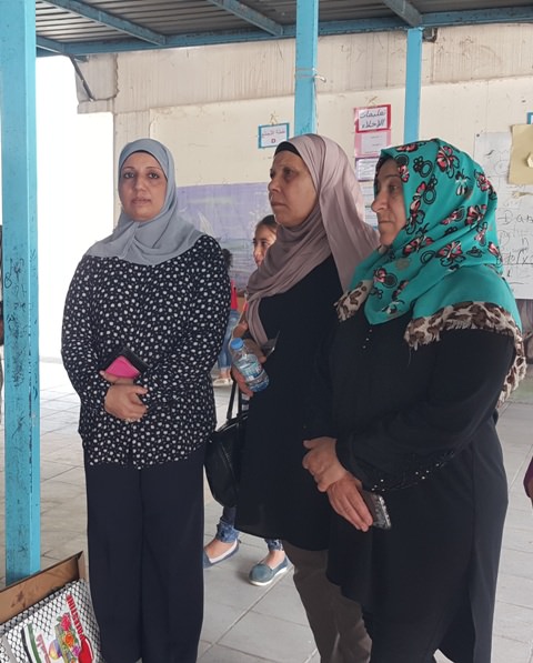 منظمة المعلمين الفسطينيين في صيدا تكرّم مدرسة الفالوجا