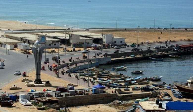 أول رحلة بحرية تغادر غزة غداً لكسر الحصار وعلى متنها طلبة ومرضى