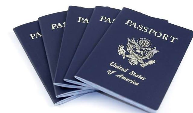 هؤلاء قد يودعون قريبا جوازات سفرهم الأميركية