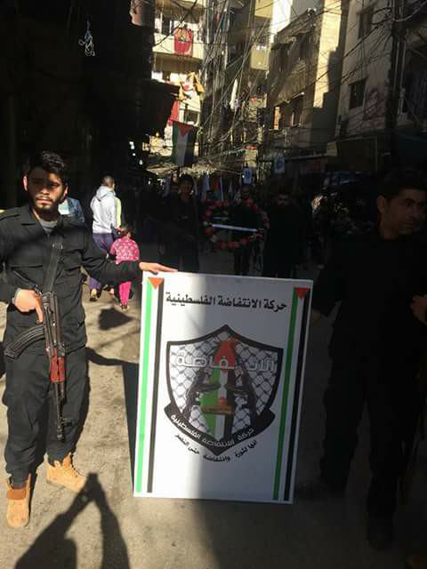 احيت حركة الانتفاضة الفلسطينية يوم الشهيد بمسيرة جماهيرية حاشدة في مخيم البداوي