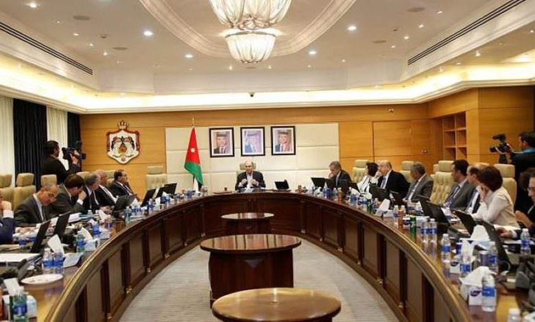 ذياب || الحكومة الأردنية تحترم رغبات صندوق النقد أكثر من مطالب شعبها