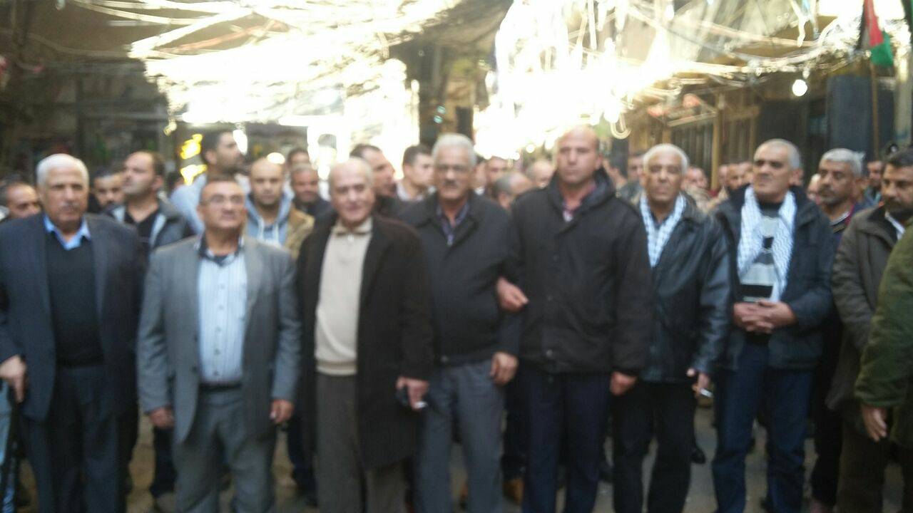احيت حركة الانتفاضة الفلسطينية يوم الشهيد بمسيرة جماهيرية حاشدة في مخيم البداوي