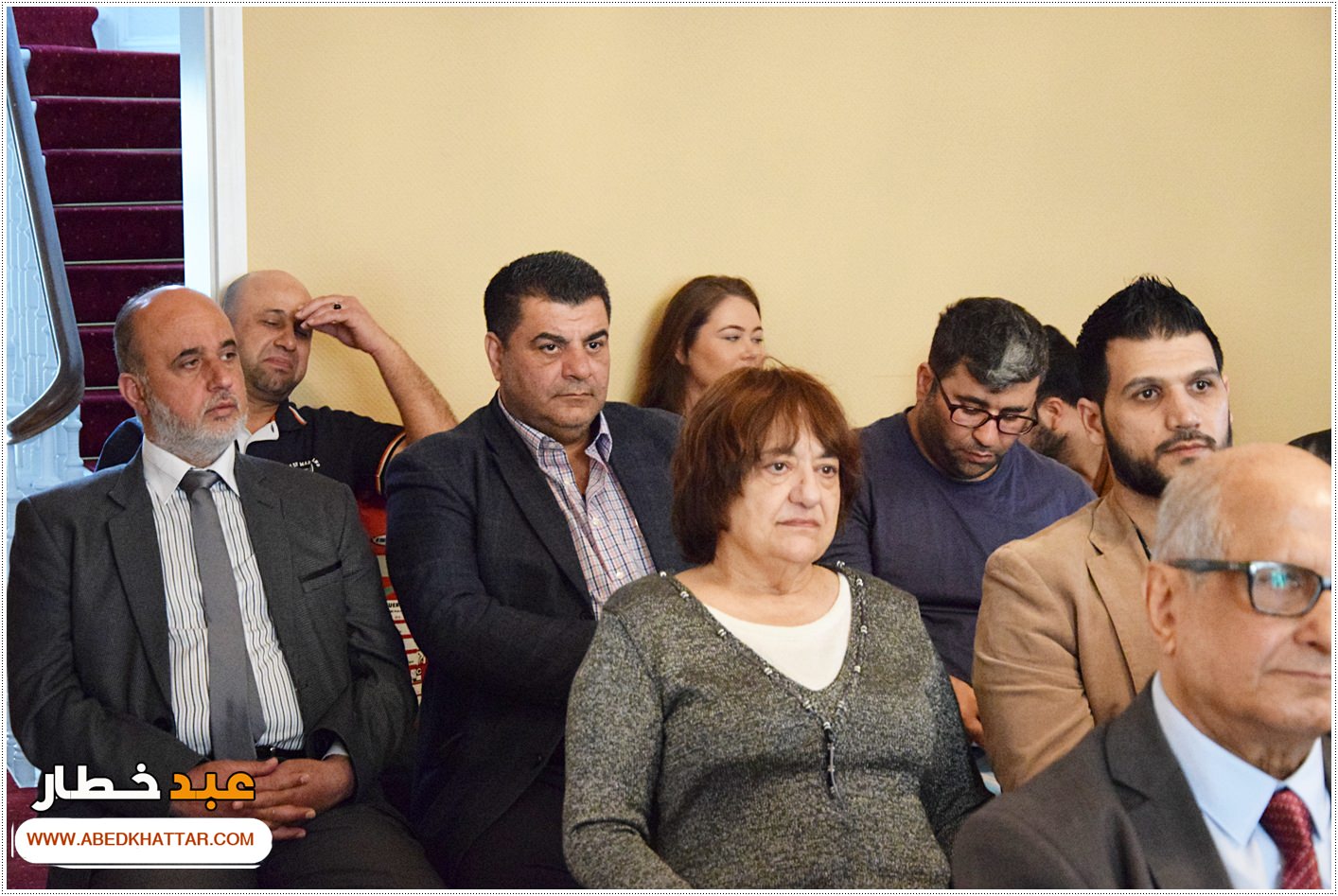 السيد الرئيس محمود عباس يمنح الشاعر والفنان العراقي مؤيد الراوي وسام الثقافة والعلوم والفنون