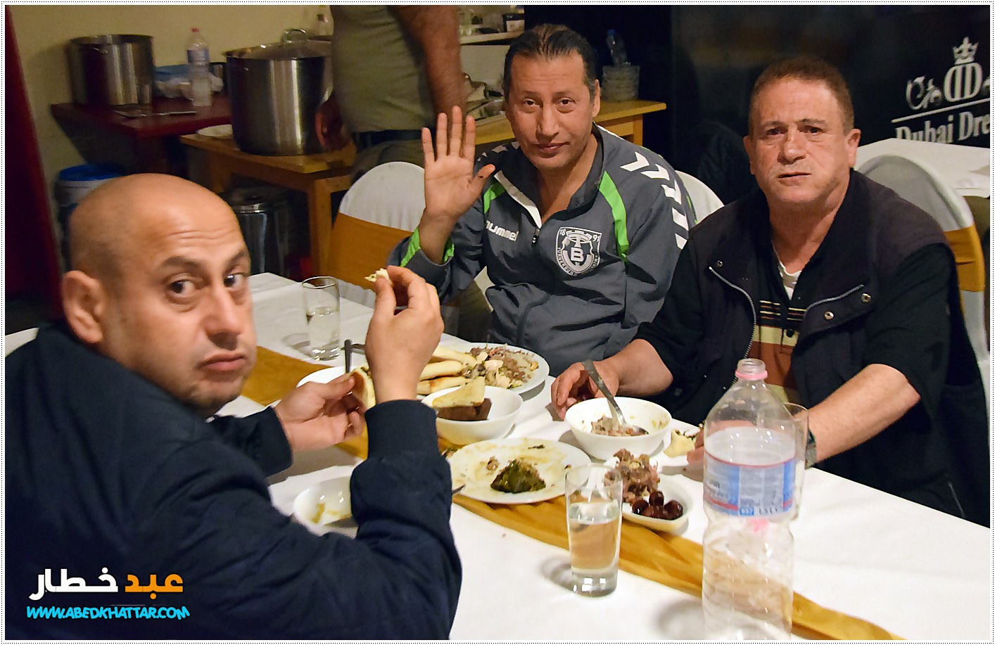 هشام خليل يقيم مأدبة إفطار بمناسبة شهر رمضان الكريم