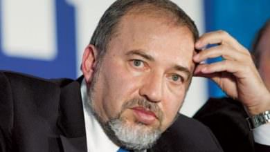 ليبرمان يجدد تحريضه لسكان القطاع لـإسقاط حكم حماس