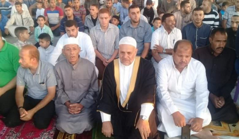 خان يونس || الآلاف يؤدون صلاة العيد في مخيم العودة