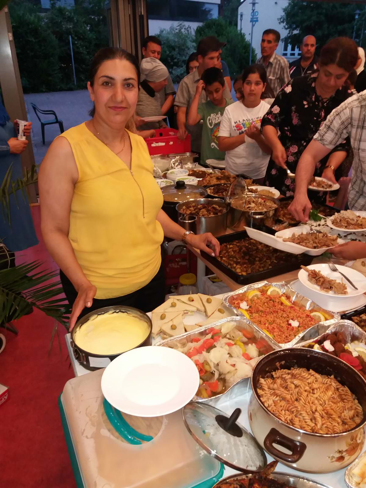 الافطار الجماعي في شهر رمضان المبارك في مدينة نينبورغ برعاية النائب عبدالكريم عراقي