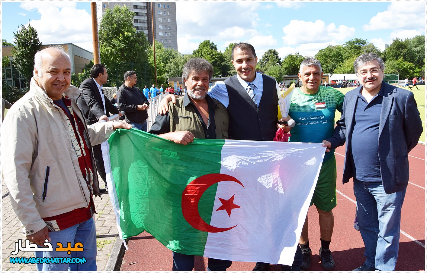 فريق الجالية الليبية يفوز بكأس الدوره الرابعة عشر بكرة القدم فريق العودة الرياضي