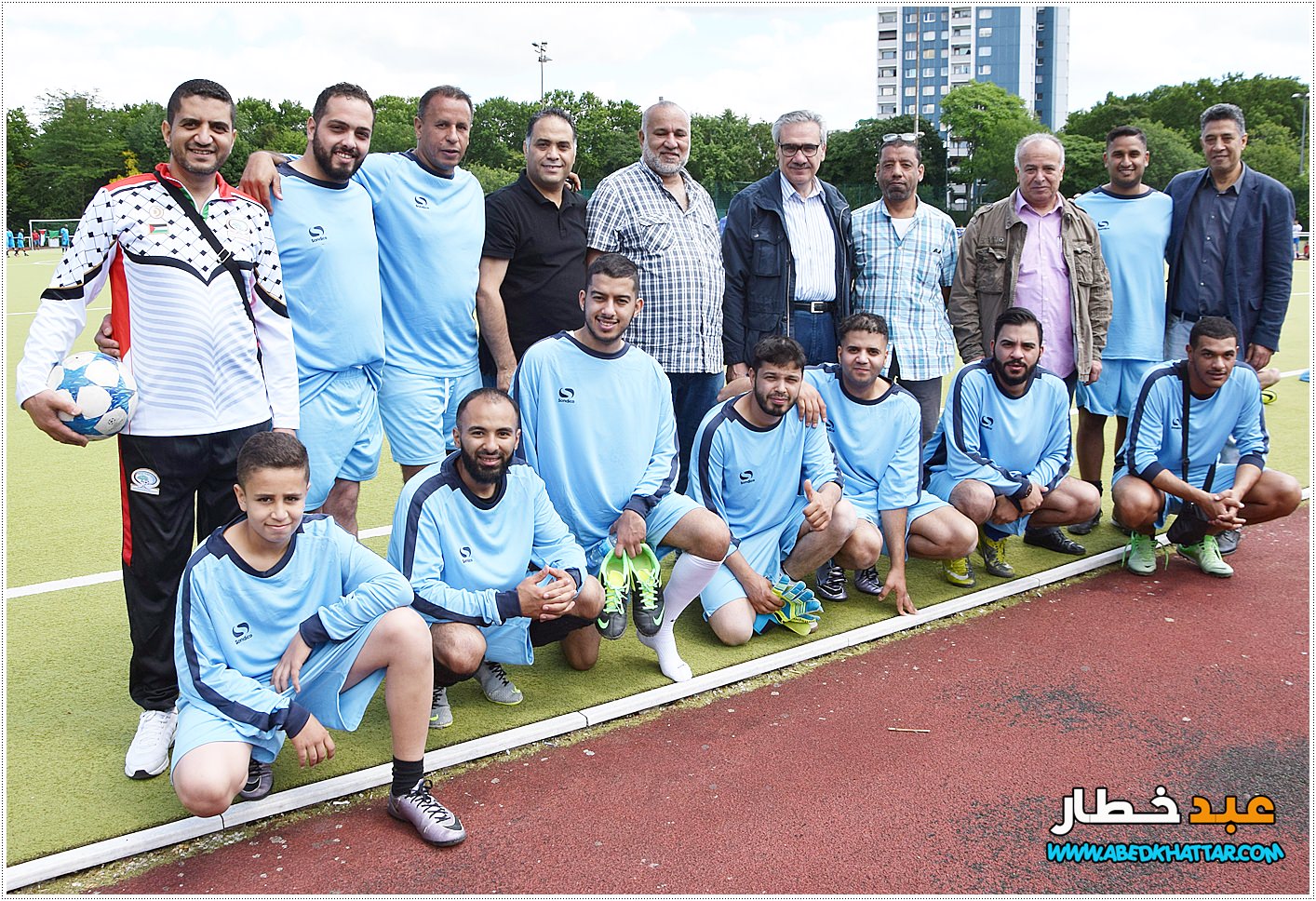 فريق الجالية الليبية يفوز بكأس الدوره الرابعة عشر بكرة القدم فريق العودة الرياضي