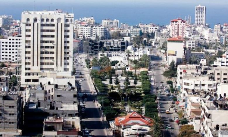 محللون صهاينة يقترحون مزيجاً من العصي والجزر على قطاع غزة
