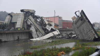 إيطاليا || 30 قتيلا على الأقل في انهيار جسر وعمليات الإنقاذ مستمرة