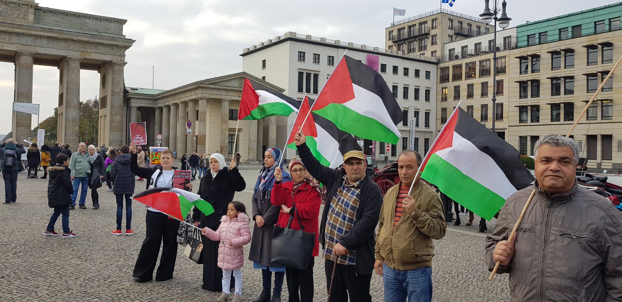 وقفة احتجاجية في برلين تضامنا مع قرية الخان الأحمر ومسيرات العودة الكبرى