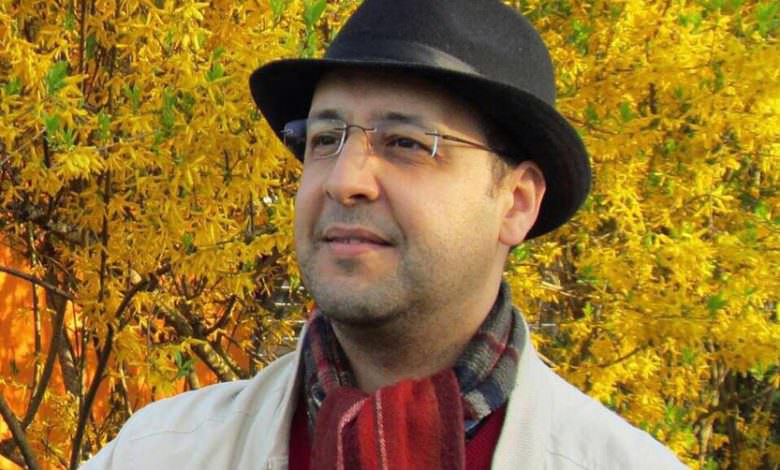 محمد نبيل يكتب .. القناع