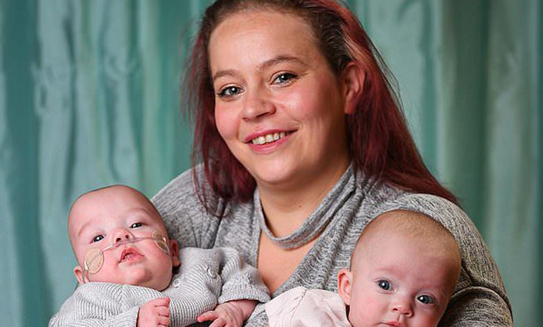 سابقة تاريخية ...سيدة تنجب طفلين خلال اسبوعين