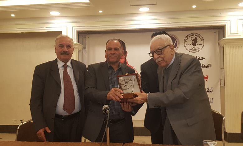 جائزة المناضل بهجت أبو غربية للشهيد باسل الأعرج