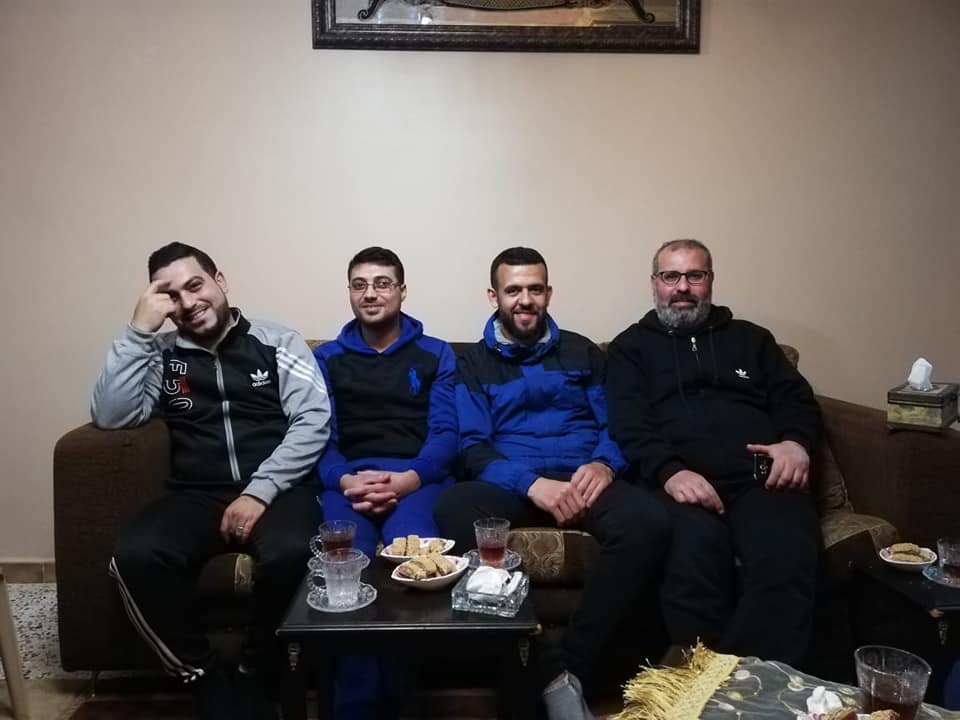 نادي شبيبة فلسطين بزياره خاصه للأخ العزيز محمد فاعور بعد عمليه جراحيه في الركبه.