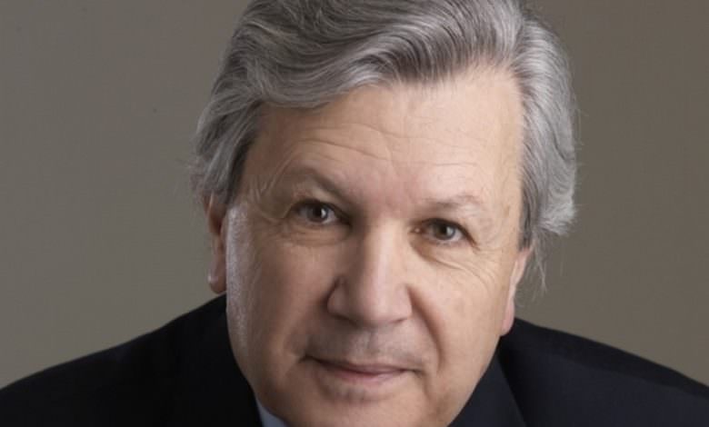 وفاة الوزير والنائب السابق روبير غانم اثر تعرضه لازمة قلبية مفاجئة.