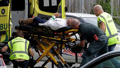 بالفيديو والصور.. إرتفاع عدد قتلى إطلاق نار بمسجدين في نيوزيلاندا إلى 40 شخصا على الأقل
