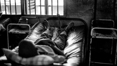 تواصل الانتهاكات الإنسانية والطبية بحق الأسرى في سجون الاحتلال