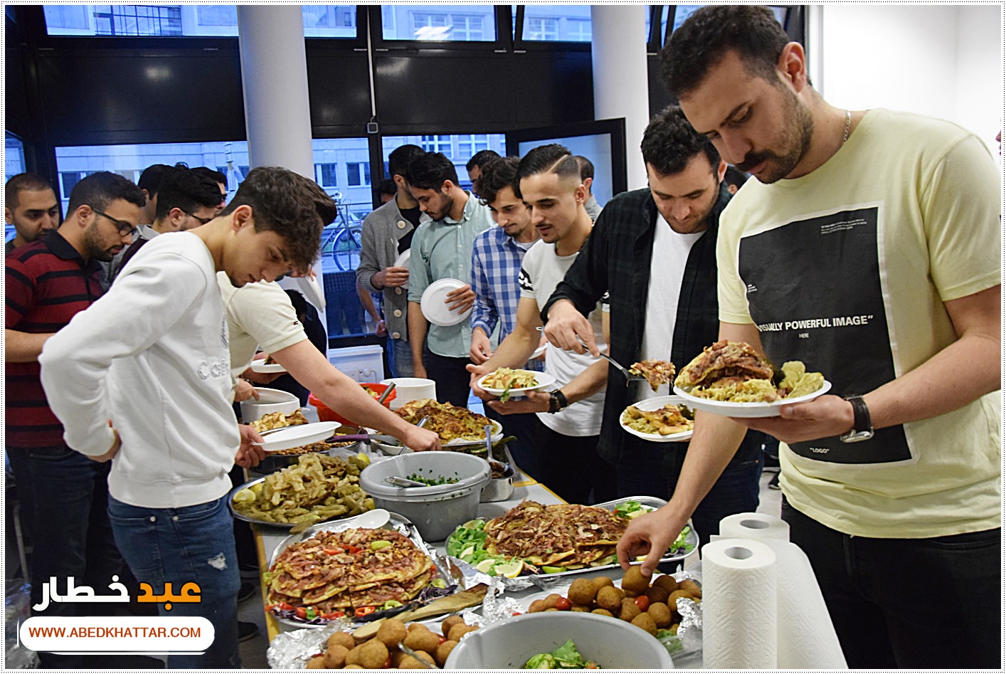 مائدة افطار رمضانية لطلابنا الفلسطينيين في مركز دارنا في برلين